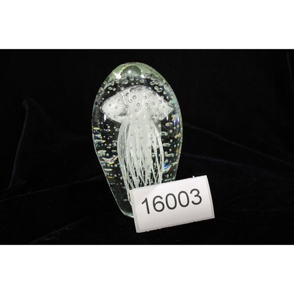 Clear Glass Paperweight Jellyfish Controlled Bubbles 5" Seaside Cottagecore Naut - Picture 10 of 10